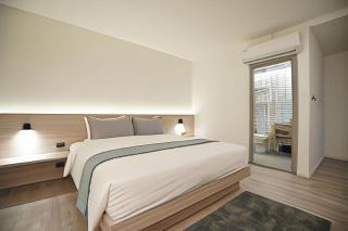 E11 Hotel - BTS Punnawithi - Amphoe Phra Khanong - 1