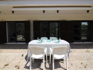 Apartamento renovado a 20m de la playa en Roses con terraza y parking - ES-228-124 - Roses - 1