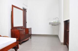 Sea View Hotel - 0