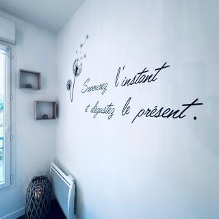 Sweet apartment in front of Disneyland's castel - Montévrain - 1