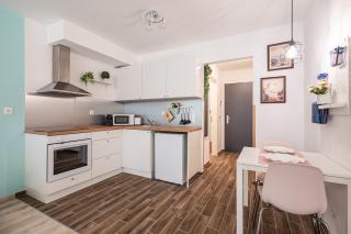 Happy River Apartment 2 - Budapest - 4