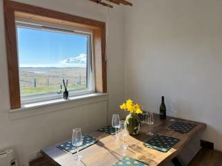 The Hebridean Crofthouse - Berneray - 8