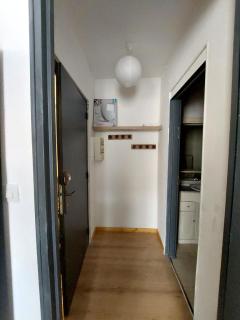 Appartement T2 avec balcon proche centre-ville NARBONNE - Narbonne - 3