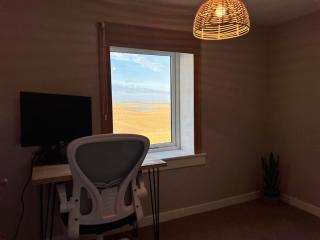 The Hebridean Crofthouse - Berneray - 1