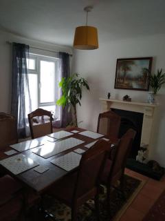 Cheerful 3-bedroom townhouse with free parking on site - 2