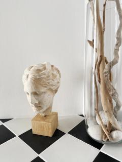 Spacious 82 m2 Two Bedroom classy apartment near City Center - 9