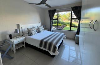 19 The Shades - Walk to the Beach and Village! - Durban - 5