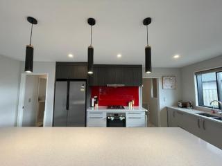 Luxury 4 Bedroom Family Retreat - Lincoln - 6