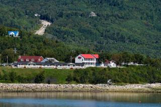 Motel et Chalets Bo-Fleuve Evangeline - Saint-Siméon - 2