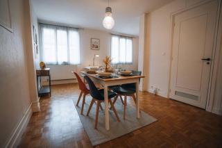 À Hauteur de Toits • Le Spacieux en Cœur de ville - Châteauroux - 9