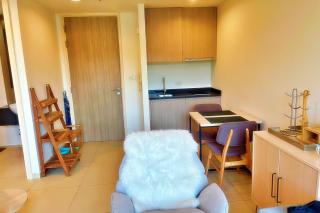 Unixx South Pattaya Apartment in the City Center12f - 1