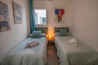 RentitSpain Apartamento en Aguacate a Minutos del Golf - Motril - 1