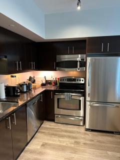 Cute and Cozy 1 Bed & Bath Apartment w/ Office - 8
