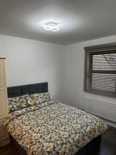 Cosy Room - Shannon - 6