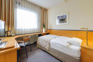 Mercure Hotel Düsseldorf City Center - Düsseldorf - 2