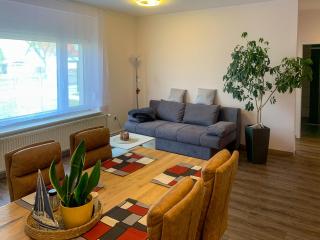 Top-moderne Ferienwohnung und Apartments auf früherem wunderschönen Bauernhof im Elbe-Elster-Kreis in Brandenburg bei Herzberg-Elster, Schönewalde, Holzdorf - Schönewalde - 5
