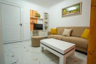 Vila Cela Rental Apartment - Vlora - 8