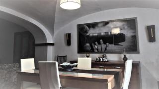 Casa térrea no centro da Cidade, antiga adega! - Borba - 0