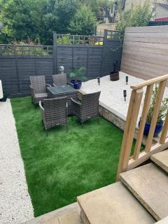 Entire Bungalow with 2 car Parking.Stunning views - 6
