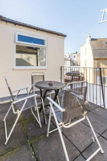Cosy 2 Bed Apartment with Roof Terrace - Worthing - 5