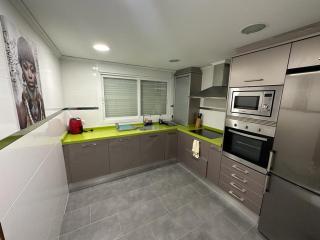 Precioso piso de 3 habitaciones - Bellreguart - 0