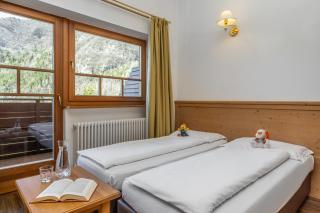 Family Hotel Adriana - Ledro - 8