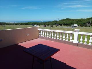 Departamento con terraza vista al mar - 3