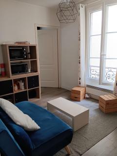 Appartement en plein coeur du 10eme et proche de plusieurs Gares - París - 0