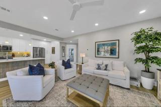 3 bed 3 bath beach and bay escape - Free golf cart - 8