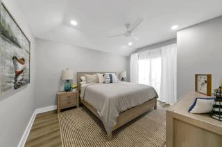 3 bed 3 bath beach and bay escape - Free golf cart - 5