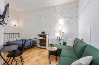Cozy Corner in Vera w/ Netflix - Tbilisi - 0