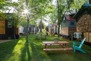 WeeCasa Tiny Home Resort - Lyons - 0