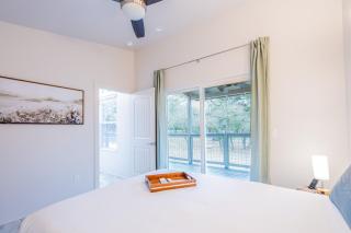 Serene Hill Country Home w/ Romantic Garden Escape - Driftwood - 2