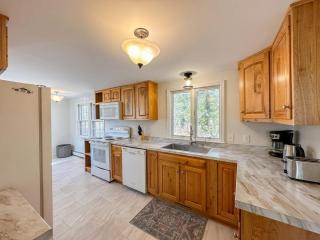 2 Miles to Nauset & Coast Guard Beach Dog Friendly - 2