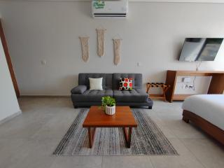 Nuevo! Hermoso estudio cerca de la 5ta Av/Pool/GYM. BY YEAH - Playa del Carmen - 2