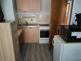 Sany's Apartments - Bad Orb - 7