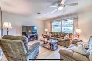 PET FRIENDLY 3-bedroom house, minutes from Beach - Venice - 1