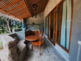 Basa-basi Lodge - Karimunjawa - 9
