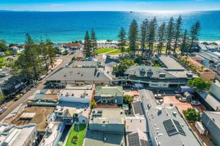 The Lane III - Byron Bay - 1