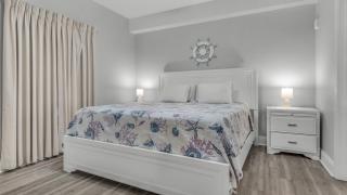 Laketown Wharf 933! Beautiful 3 BD, Great Amenities, And Great Location - Panama City Beach - 2