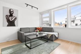ARCTIC HOMES - Premium City Lounge - 3