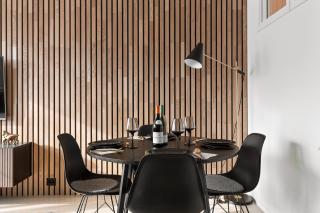 ARCTIC HOMES - Premium City Lounge - 5