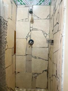 Calm Gateaway Spot - 2