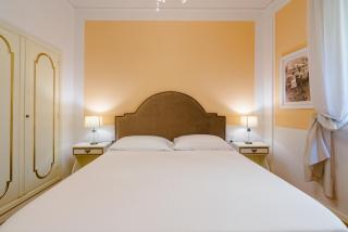 Ponte Vecchio Escape Suite - Florence - 8