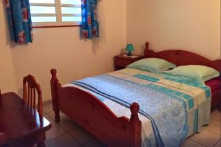 Trois Rivieres: BELLE VILLA AVEC VUE SUR LES ILES DES SAINTES - Trois-Rivières - 2