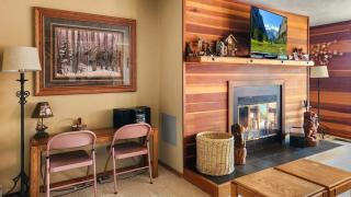 Tranquil 2BR Near Trails and Free Shuttle - 2