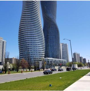 Lovely 1 bedroom Condo Downtown Mississauga Square One - Mississauga - 0