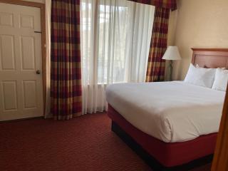 Slopeside Hotel by Seven Springs Resort - Champion - 1