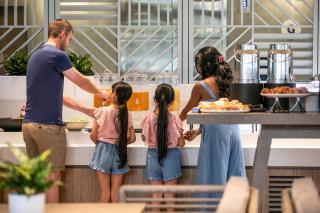 Holiday Inn & Suites Sunshine Coast by IHG - 2