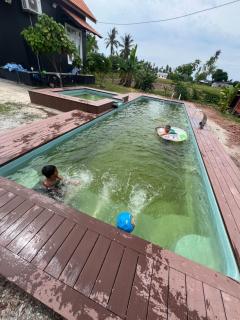 HOMESTAY Kampong KOTA AUR Resort with swimming pool, Kepala Batas, SEBERANG PERAI, PENANG -MOTAC registered Awarded ASEAN homestay standard Malaysia AWARD 2023-2028 Only 3 minutes from viral KG AGONG - 5